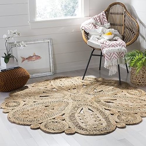 SAFAVIEH Natural Fiber Collection Area Rug - 3' Round, Natural, Handmade Boho Charm Farmhouse Jute, Ideal for High Traffic Areas in Living Room, Bedroom (NF360A)