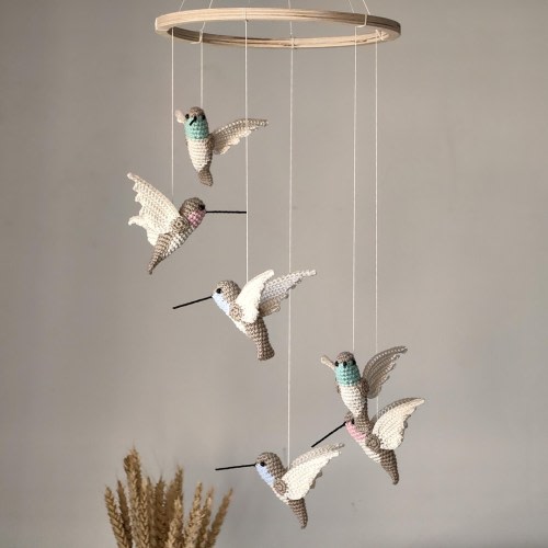 Hummingbird mobile, nursery mobile birds, needle knit mobile
