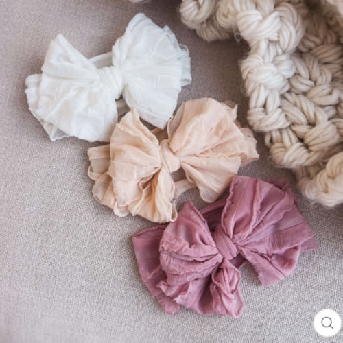 Large Ruffle Knit Bow