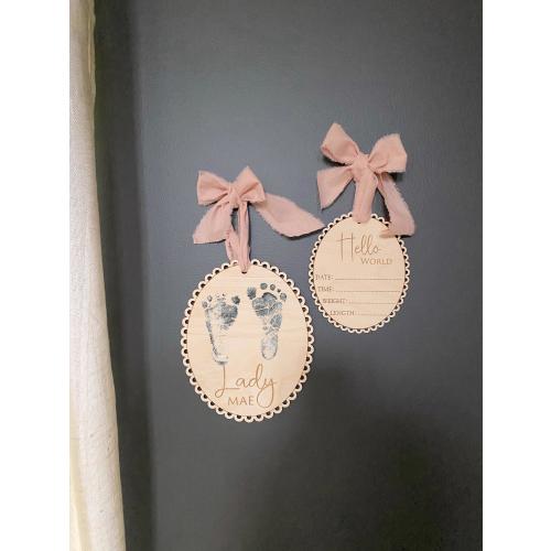 Wooden Baby Name Sign, Footprint Sign, Newborn Birth Announcement, Baby Shower Gift, Name Sign for Hospital, Baby Name Foot print board