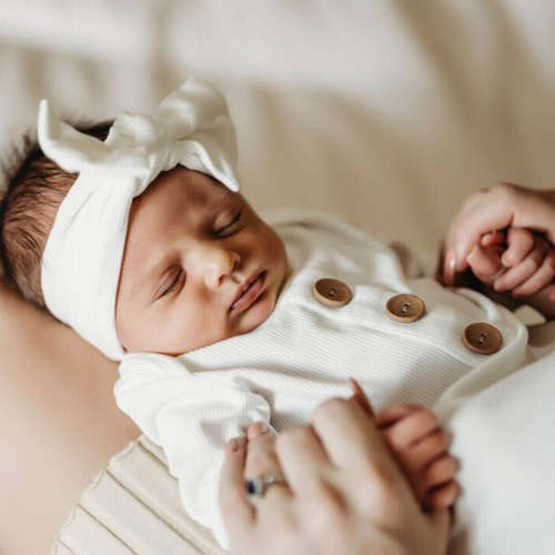 Pearl White Ribbed Bamboo Baby Knot Gown & Hat