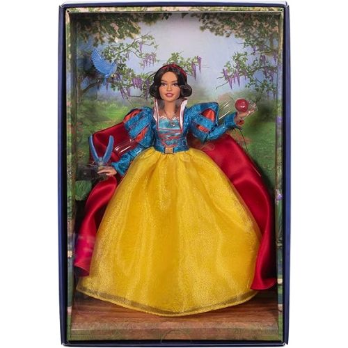 Mattel Disney Collector Snow White Collectible Fashion Doll in Signature Clothing Inspired by Disney Live Action Movie, Gifts for Kids and Collectors