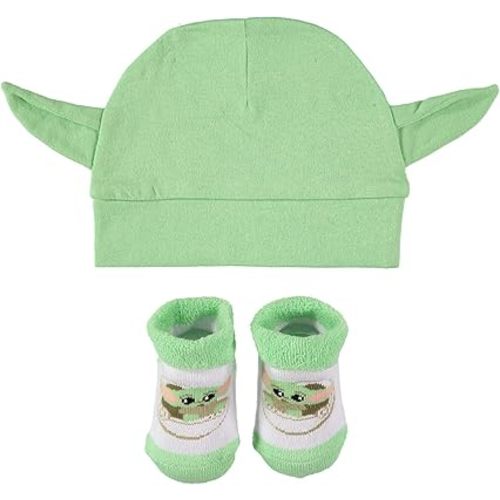STAR WARS Baby Boys The Mandalorian Cap and Bootie Set - Baby Yoda Baby Gift Set with Hat and Socks (Green/White, 0-12 Months)