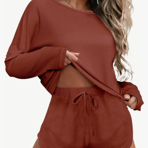 Ekouaer Womens Waffle Knit Pajama Sets Long Sleeve Top and Shorts Matching Lounge Set Loungewear Sweatsuit with Pockets