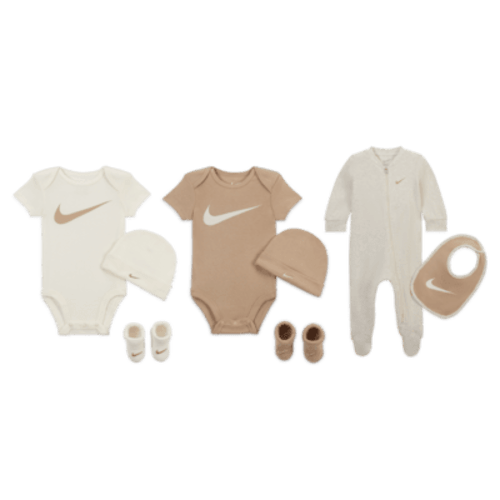 Nike Baby (0-6M) 8-Piece Boxed Gift Set
