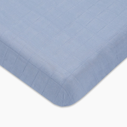 babyletto Mini Crib Sheet in GOTS Certified Organic Muslin Cotton - Dewdrop