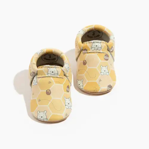 Pooh & Friends Baby Shoe Size 4