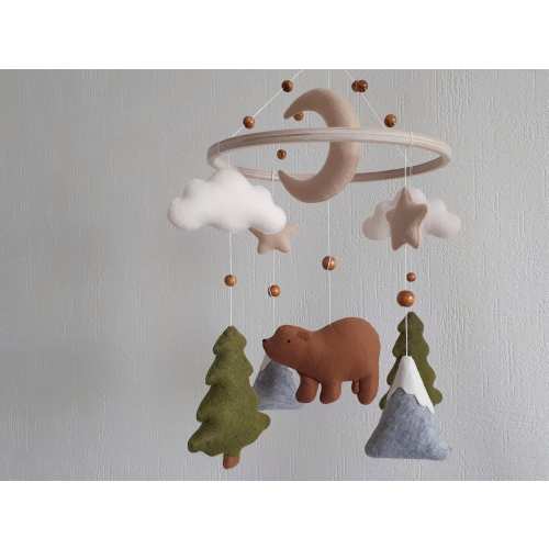 Bear baby crib mobile neutral, woodland nursery decor girl, baby mobiles boy, expecting mom gift, forest mobile, pregnant sister gift