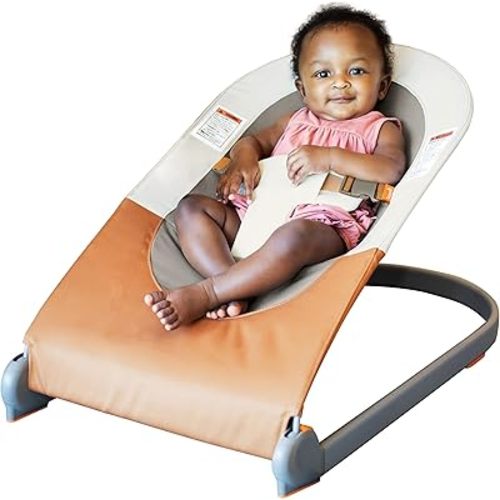 Boon Slant Portable Baby Bouncer - Folding Baby Seat for Infants - Lightweight Portable Baby Chair with Machine Washable Fabric and 3-Point Harness - Tan