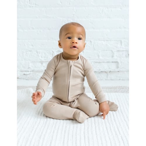 Peyton Zipper Sleeper: Size 0-3 month