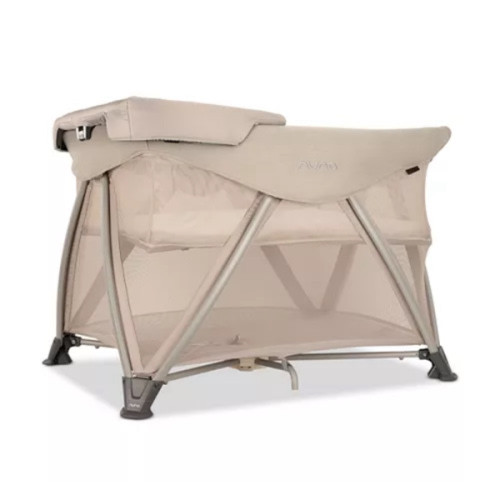 SENA™ aire Play Yard & Travel Crib + SENA™ series changer