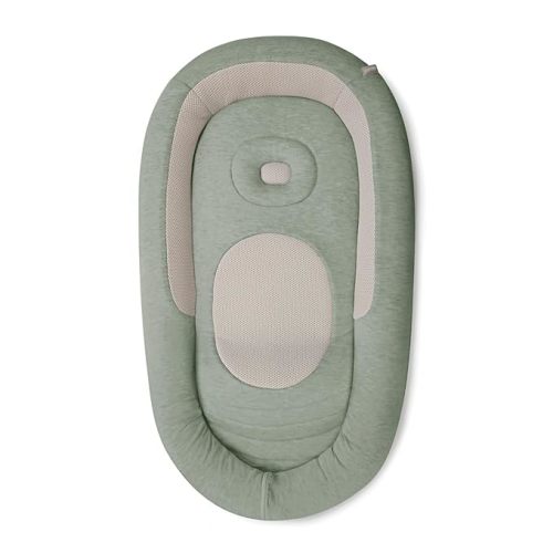 Inglesina Welcome Pod Baby Lounger, Balance Green - U.S. Compliant Infant Lounger for 0-8 Months - with Ergonomic Support for Supervised Tummy Time & Play - Breathable Bamboo & Cotton