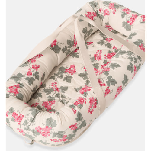 Grapes Pink Bassinet