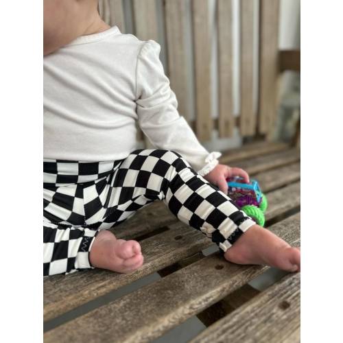 Black Retro Checkered Leggings and/or Headbands Set, Preemie Girl Clothes, Newborn Coming Home Outfit, Baby Pants & Bows, Plaid Print