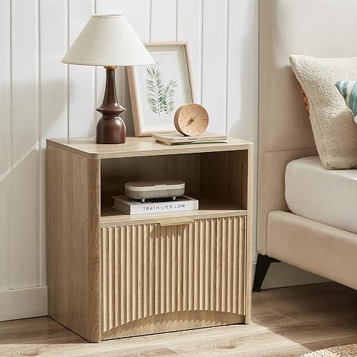 Mid Century Modern Nightstand with Drawers, Wood Fluted Bedside Table with Storage, Large End Table Night Stand for Bedroom, Natural Oak