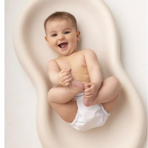 Keekaroo Baby Infant Peanut Changer, Vanilla - Clean, Safe Diaper Changing Pad