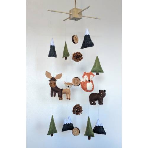 Woodland Animal Baby Mobile, Mountain Baby Mobile, Woodland Nursery Decor, Baby Boy Mobile, Felt Mobile, Baby Shower Gift, Governerd