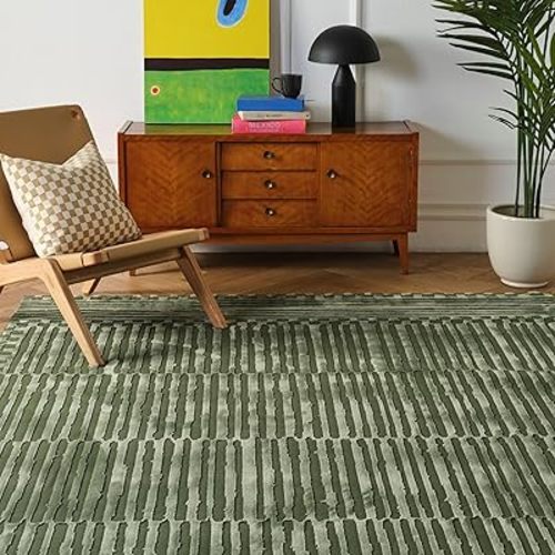 Soloba 6'7"x9' Washable Area Rug for Living Room Bedroom - 100% Recycled Oeko-TEX Certified, Medium Pile, Green