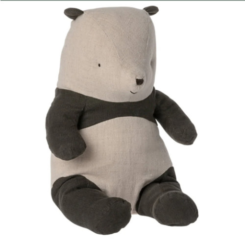 Medium Panda