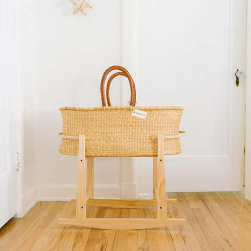 Modern Rocking Bassinet Stand - Natural Pine