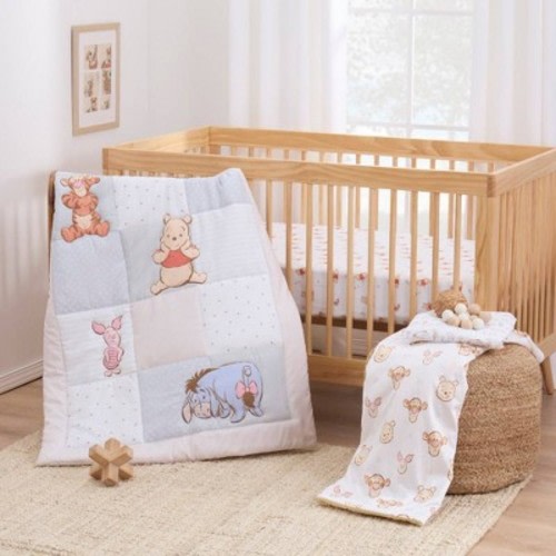 Disney Winnie the Pooh Sweet Hugs Crib Set - 3pc: Fitted Sheet, Pillow Sham, Bed Skirt