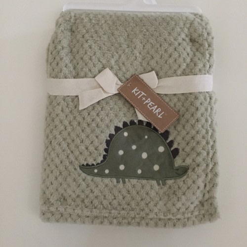 NEW Baby Blanket Lightweight Green Appliquéd Dinosaur Theme | Kit and Pearl