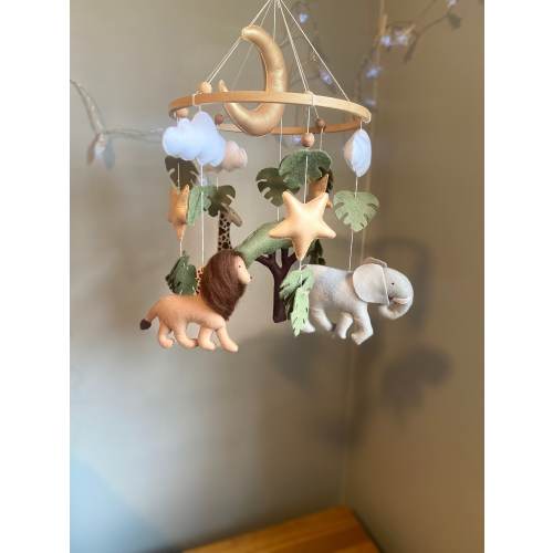 Baby mobile safari, Safari mobile, Jungle mobile nursery , Lion mobile, Safari baby shower gift