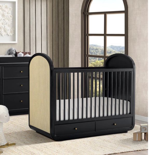 Aspen 4-in-1 Convertible Crib with Underdrawer