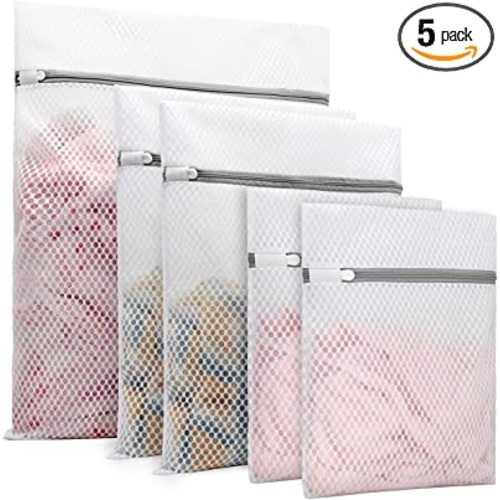 5Pcs Durable Honeycomb Mesh Laundry Bags for Delicates (1 Large 16 x 20 Inches, 2 Medium 12 x 16 Inches, 2 Small 9 x 12 Inches)