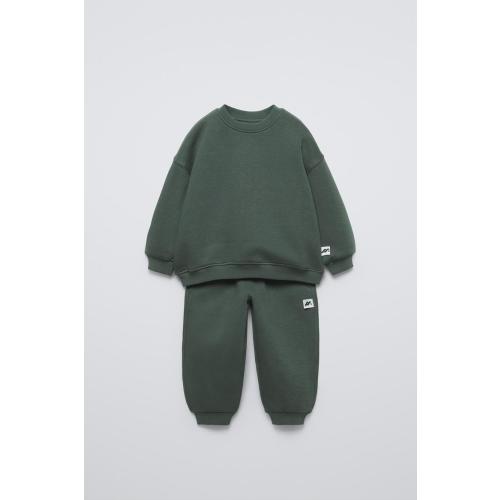 LABEL SWEATSHIRT AND JOGGERS MATCHING SET - Green | ZARA United States