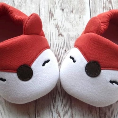 Adorable Soft Breathable 100% Cotton Footwear & Socks For Newborn Baby