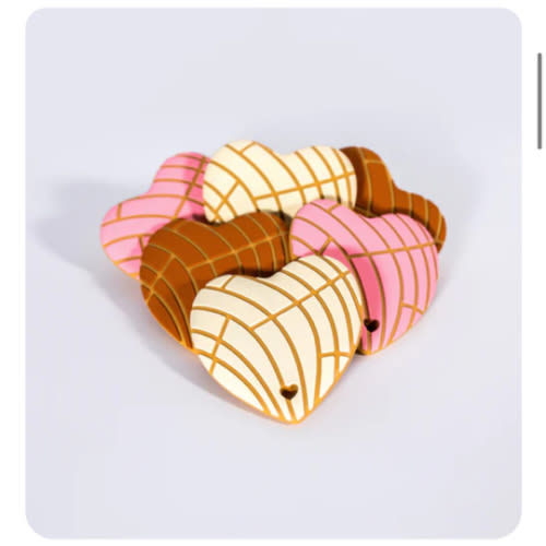 Conchita Teether – Anelia Co.