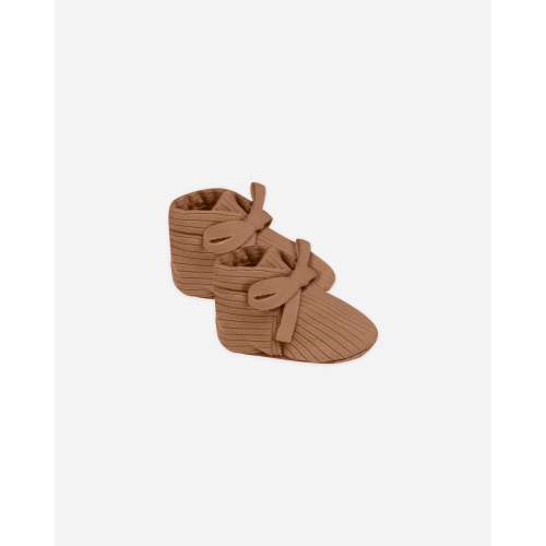 Ribbed Baby Booties || Cinnamon