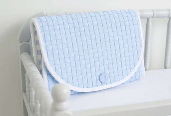 T.B.B.C. x Pluie Pret Changing Clutch - Buckhead Blue Gingham