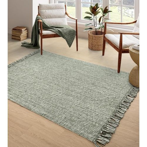Collive Comfy Area Rug 4' x 6', Olive Green/Cream Woven Cotton Bedroom Rugs, Modern Indoor Accent Rug Floor Carpet with Tassel for Living Room, Nursery Room, Dining Room, Bedside, Office, Patio Decor