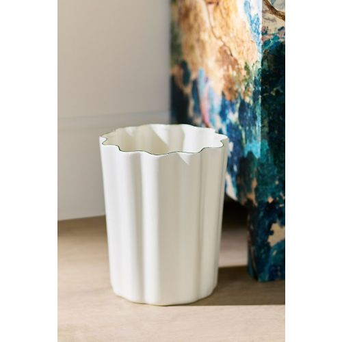 Le Marais Scalloped Waste Blue Basket