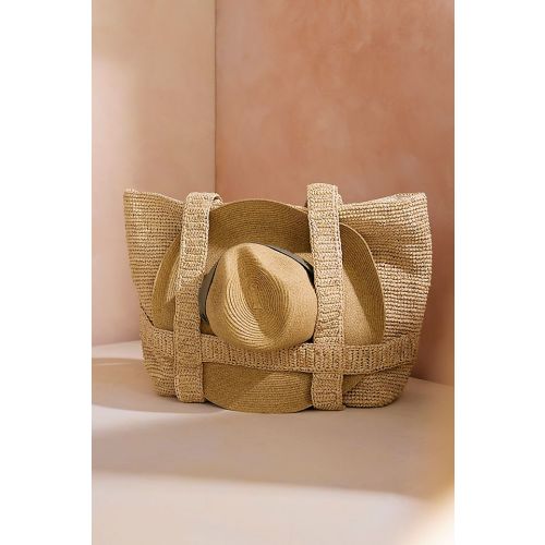 Raffia Traveler Bag