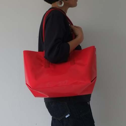 [STOCK] THE-VIVIENNE-45 RED LONG HANDLE