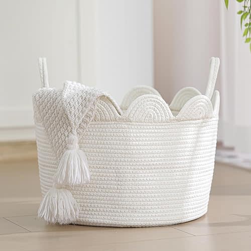 Scalloped Woven Toy Basket