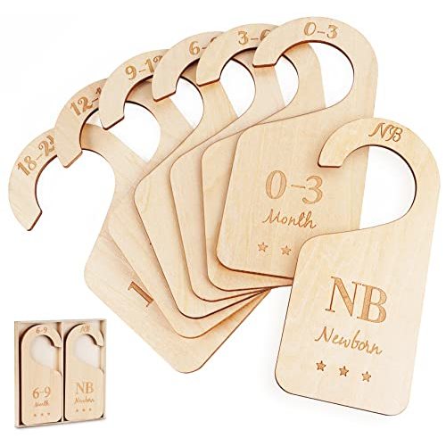 HOUÍSM Wooden Baby Closet Size Dividers Set of 7, Baby Clothes Organizers Home Nursery Decor, Thicken and Double Sided from Newborn to 24 Months, Hanging Closet Dividers for Newborn Baby Shower
