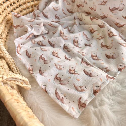 Muslin cloth with otters | Cotton | Birth blanket | Summer blanket | Muslin baby blanket with name | Cuddly blanket | Gift for birth