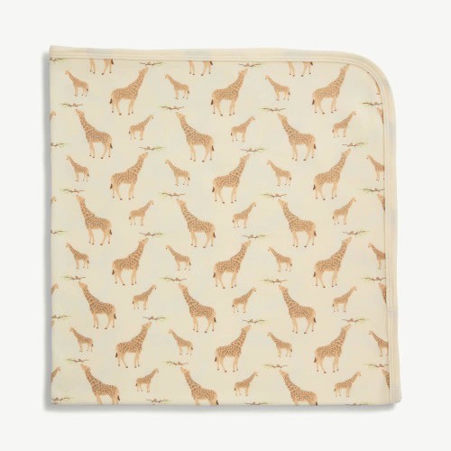 cream jolie giraffe organic cotton soothing swaddle blanket – Magnetic Me