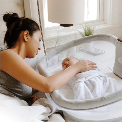 HALO - BassiNest Luxe Vibrating Bassinet, Bedside Sleeper - white