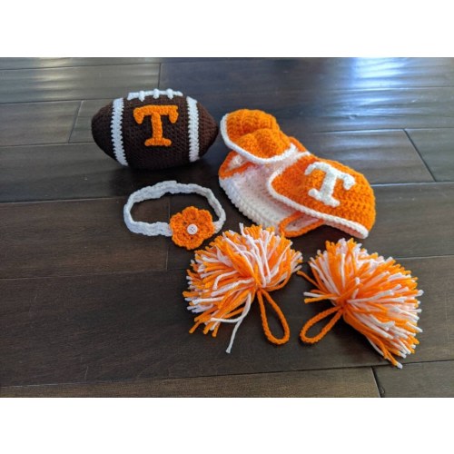 Crochet Univ. of Tennessee Volunteers Cheerleader inspired Newborn Girl Photo Prop Outfit- 3 week Lead Time