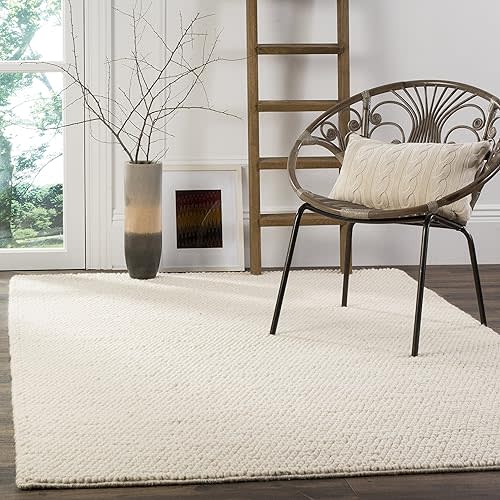 SAFAVIEH Natura Collection Area Rug - 6' Square, Ivory, Handmade Wool, Ideal for High Traffic Areas in Living Room, Bedroom (NAT620A)