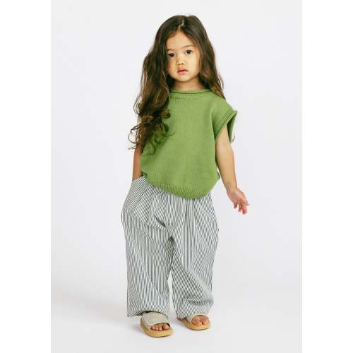 Sweater Vest- Pea Green