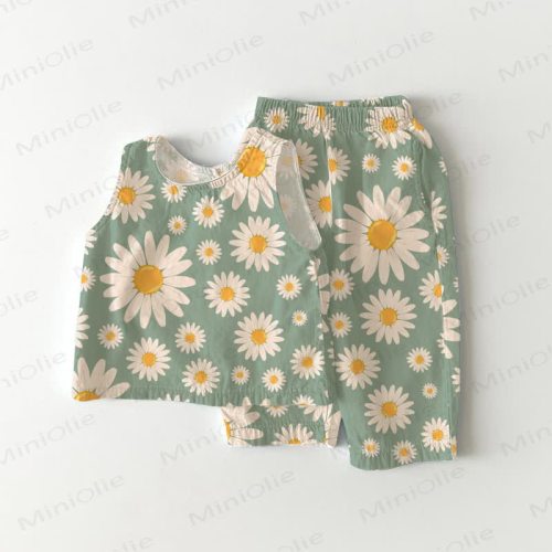 Baby Toddler Daisy Green Top and Shorts 2-piece Set