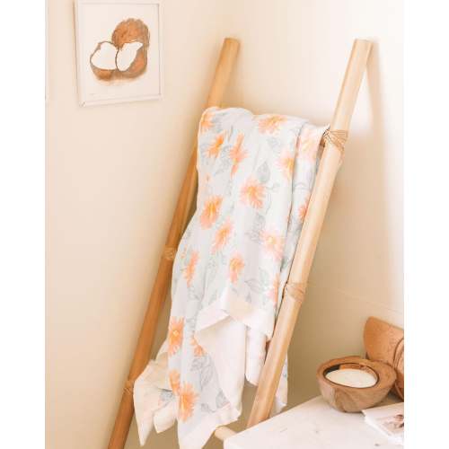 Aloha Floral Tiare Hawaii Collab Keiki Lounger