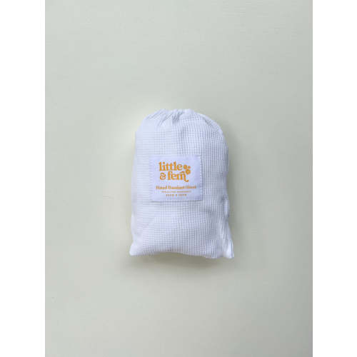 Bassinet Sheet | Waffle Milk – Little and Fern