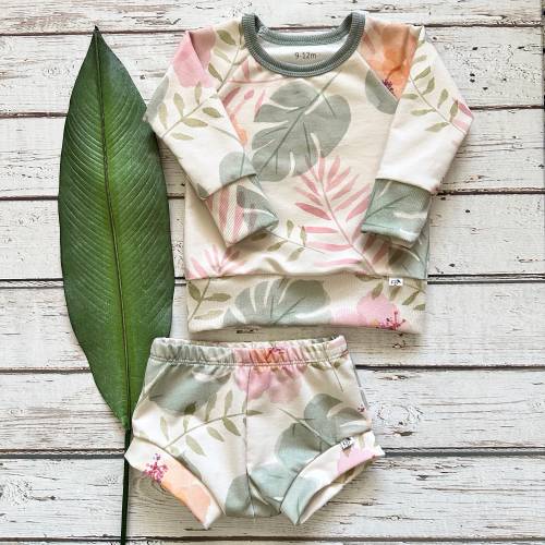 NEW!! “Hawaiian Floral”/Shorts Set/Infant Size/Toddler Size/